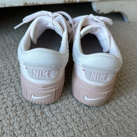 Nike women’s Court Legacy Lift shoe in light & dusty pink color way. Size 11 M - Picture 4 of 7
